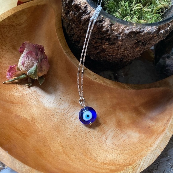 Evil Eye Talisman Necklace - Picture 1 of 8